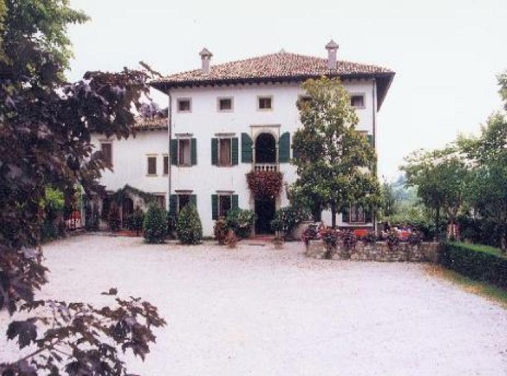 Albergo Ristorante Ai Pini Tarzo Exterior foto